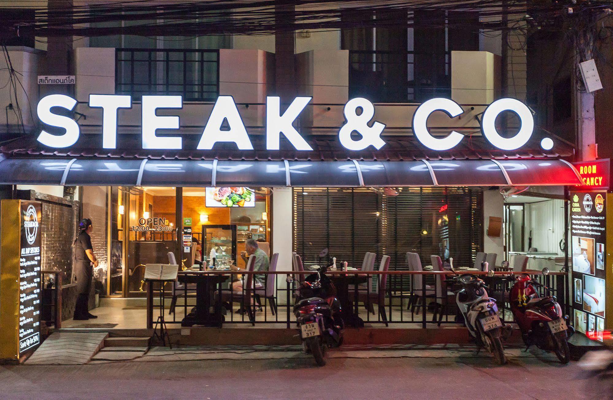 Steak And Co. Boutique Hotel Pattaya Exterior foto